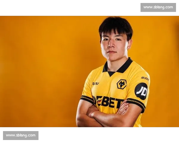 英超多队欧战晋级领跑积分榜中国球员徐彬加盟狼队成焦点话题