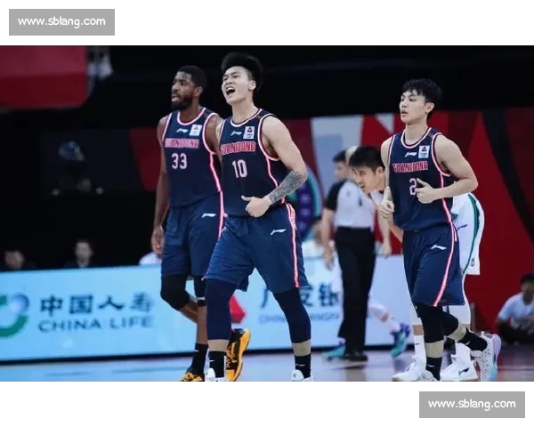 CBA最新比赛战况揭晓,强队争锋激战正酣,精彩瞬间让人热血沸腾 CBA最新比赛战况揭晓,强队争锋激战正酣,精彩瞬间让人热血沸腾